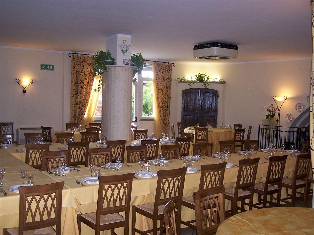Hotel Ristorante La Torretta Bianze Exterior photo